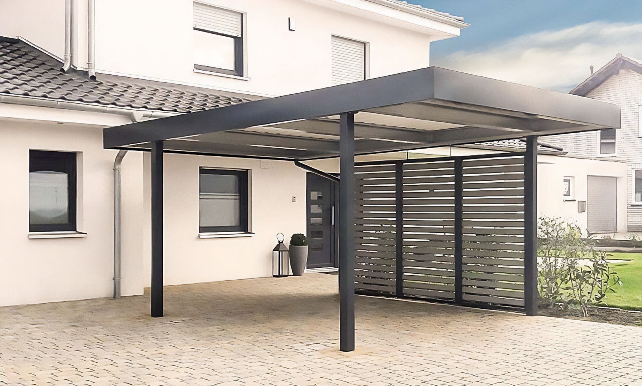 Односкатный автонавес из поликарбоната в стиле хай-тек для автомобиля